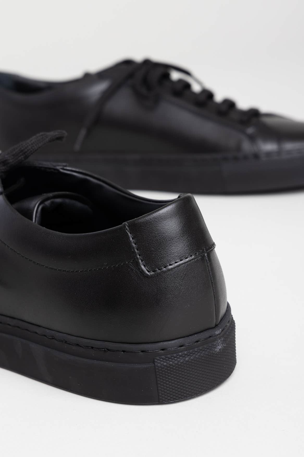 Black Achilles Low Sneaker
