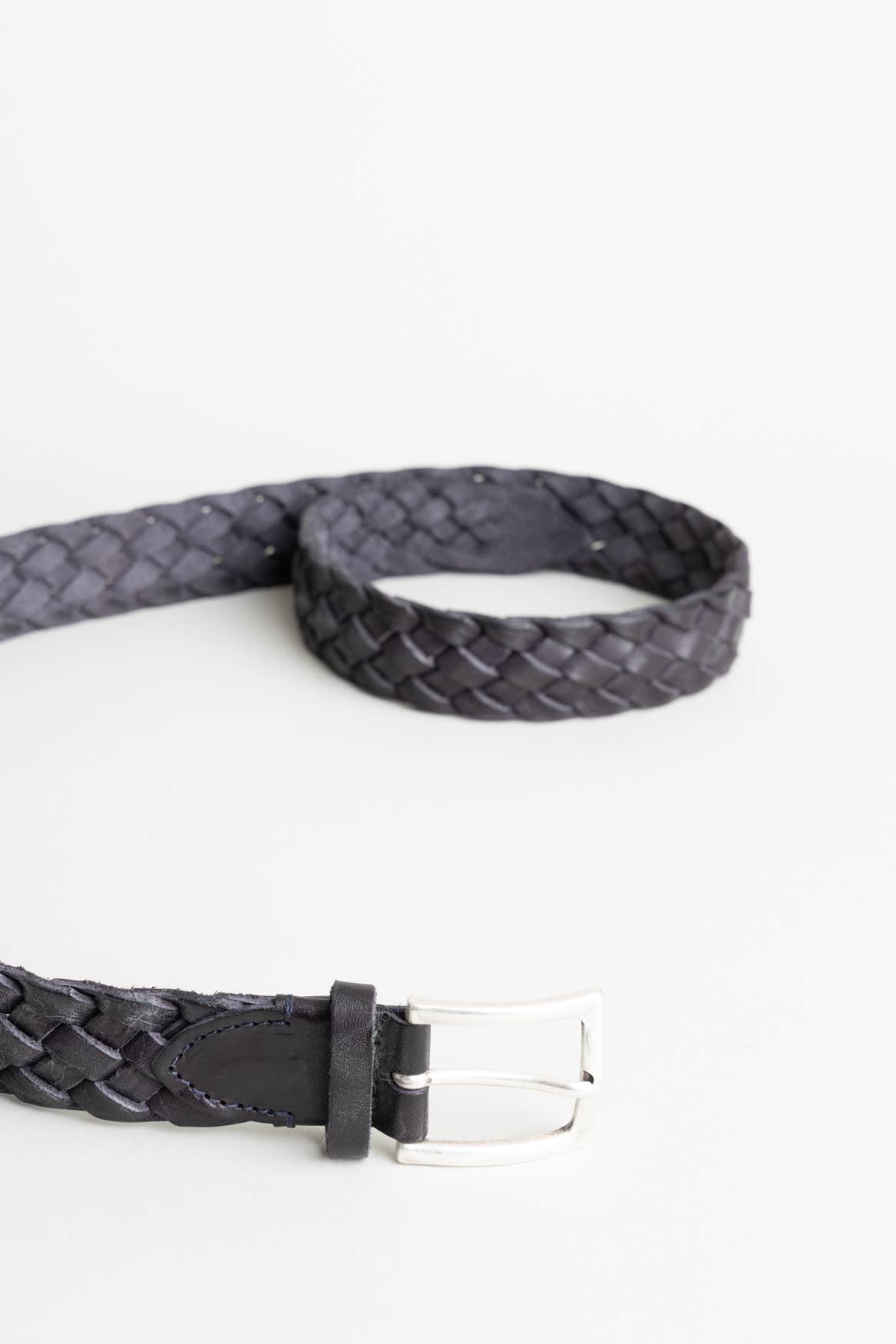 indi & cold Braided Leather Belt in Black – Yoka